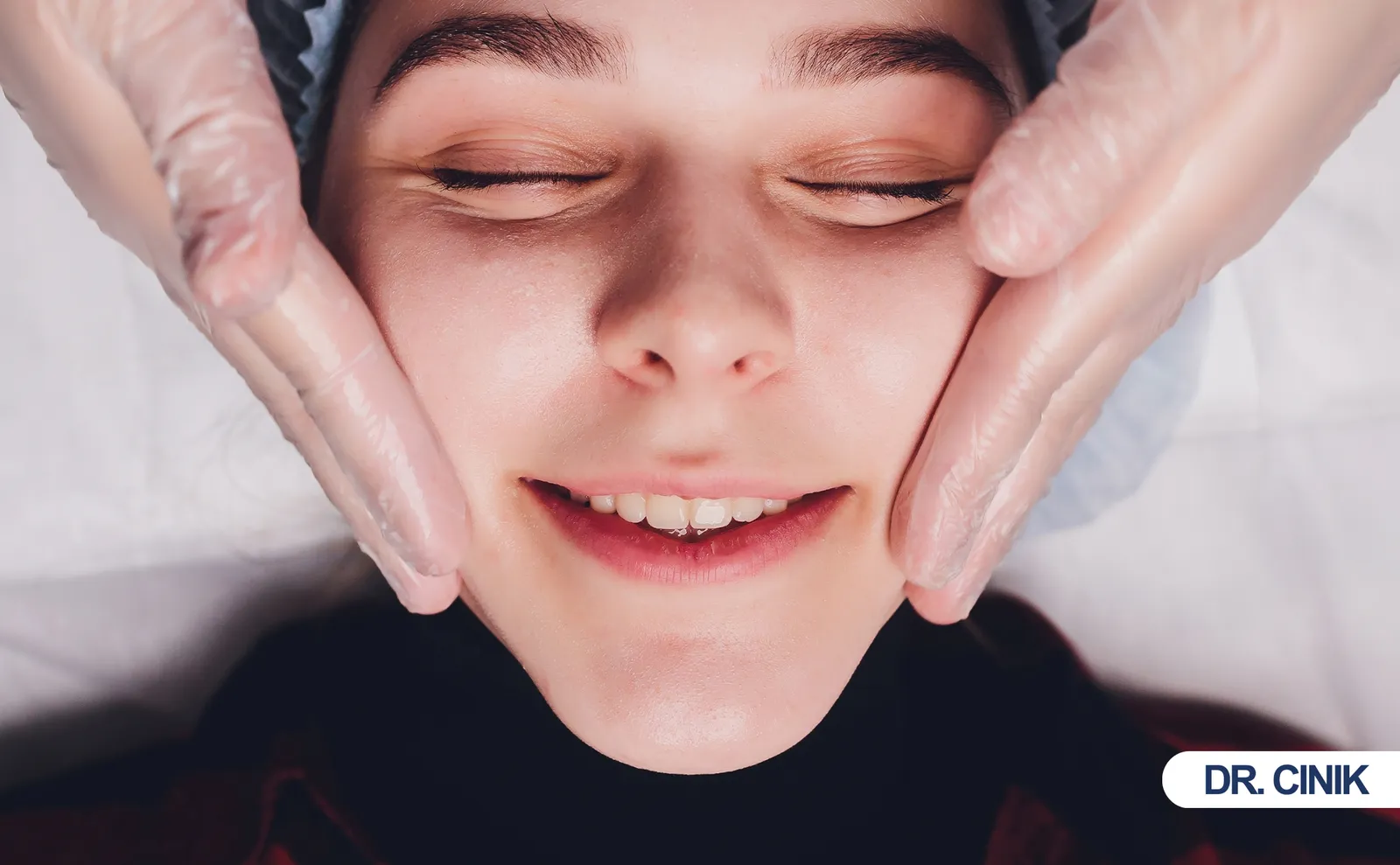 sagging lips